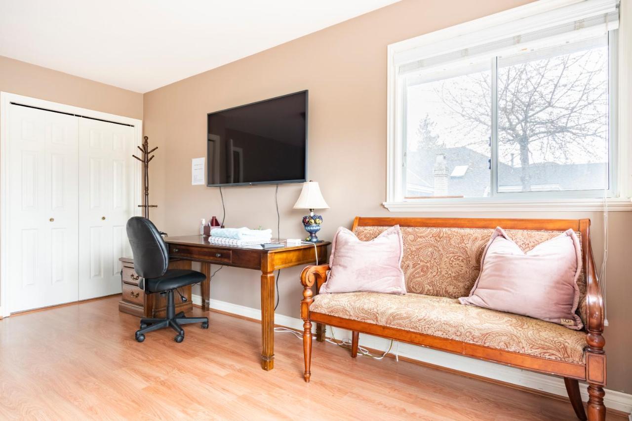Fraser River Richmond Bed And Breakfast Εξωτερικό φωτογραφία